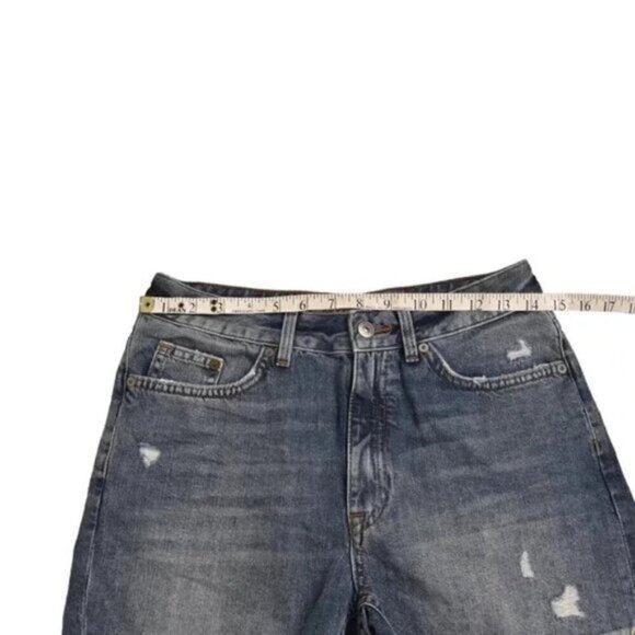 NWT H&M Jean Shorts Distressed Blue Denim Cut  Offs Size 4 - Picture 7 of 10